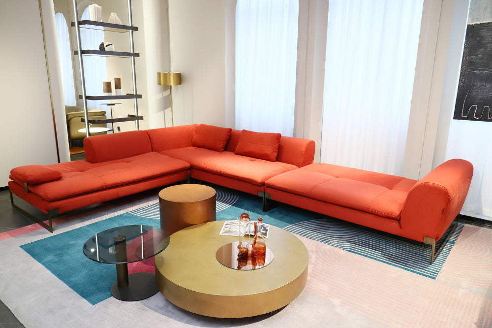 GS9081 Italian Modern Red Fabric Sofa