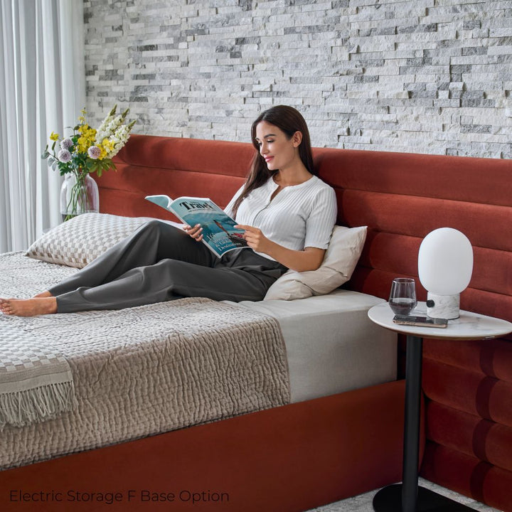 GC2509 Upholstered Bed