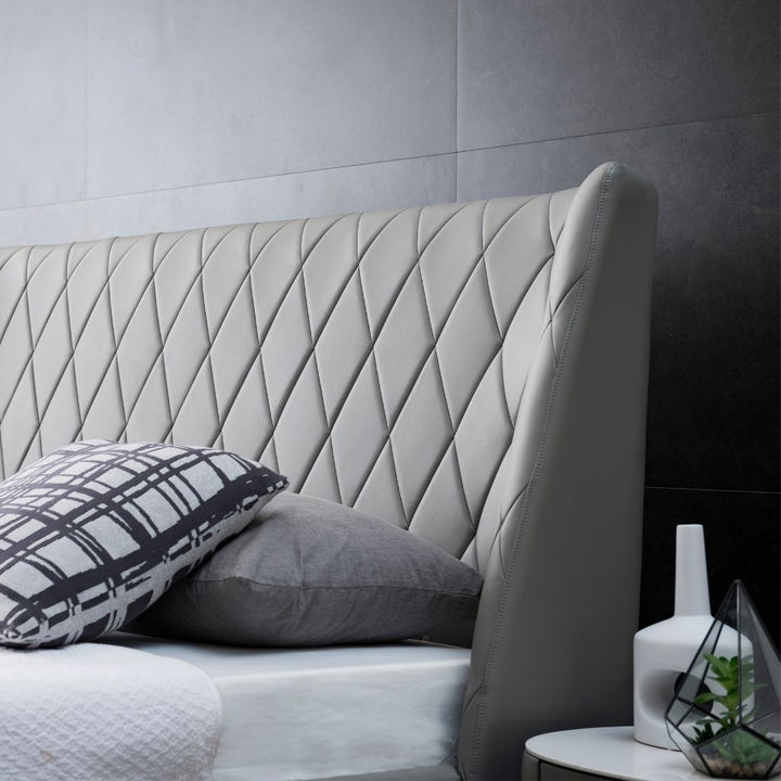 Verona King Size leather bed with diamond quilt stitching