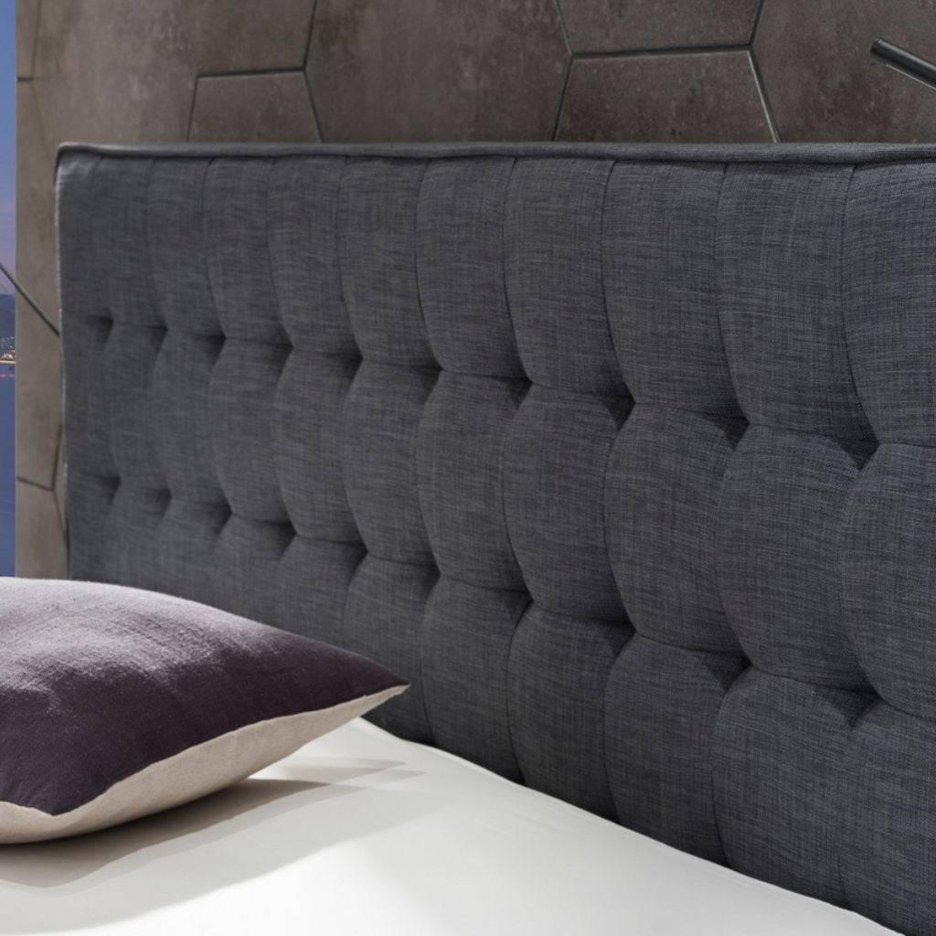 Vienna Bed in King size with tufted headboard in a modern bedroom